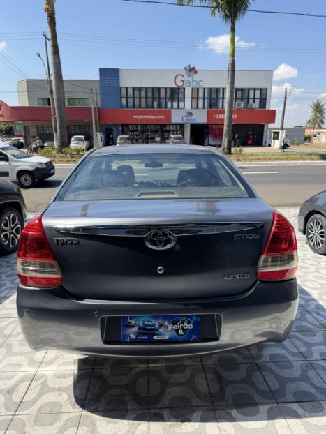 TOYOTA Etios Sedan 1.5 16V 4P FLEX XLS, Foto 4