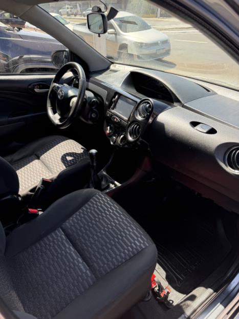 TOYOTA Etios Sedan 1.5 16V 4P FLEX XLS, Foto 7