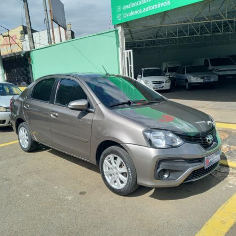 TOYOTA Etios Sedan 1.5 16V 4P FLEX X PLUS AUTOM�TICO, Foto 2