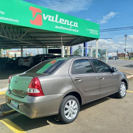 TOYOTA Etios Sedan 1.5 16V 4P FLEX X PLUS AUTOM�TICO, Foto 6