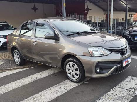 TOYOTA Etios Sedan 1.5 16V 4P FLEX XS, Foto 2