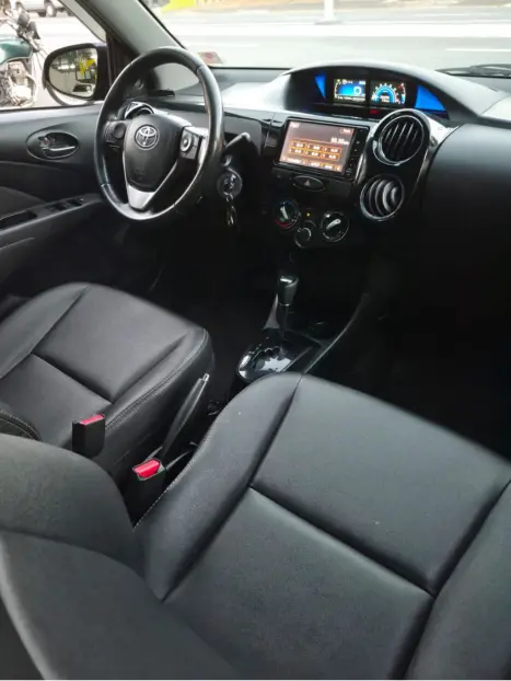 TOYOTA Etios Sedan 1.5 16V 4P FLEX XLS AUTOM�TICO, Foto 10