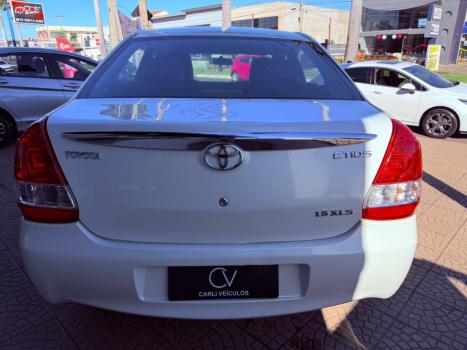 TOYOTA Etios Sedan 1.5 16V 4P FLEX XLS, Foto 3
