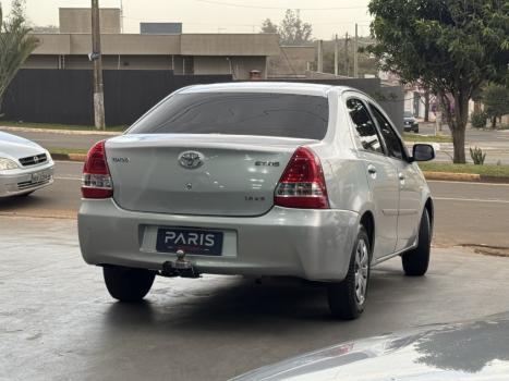 TOYOTA Etios Sedan 1.5 16V 4P FLEX XS, Foto 2