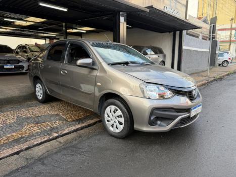 TOYOTA Etios Sedan 1.5 16V 4P FLEX XS, Foto 2