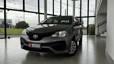 TOYOTA Etios Sedan 1.5 16V 4P FLEX XS, Foto 2