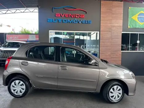 TOYOTA Etios Sedan 1.5 16V 4P FLEX XS, Foto 1