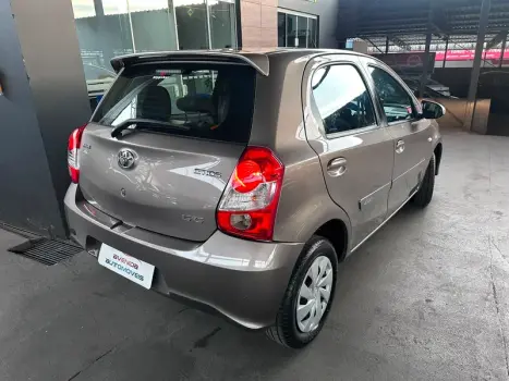TOYOTA Etios Sedan 1.5 16V 4P FLEX XS, Foto 6