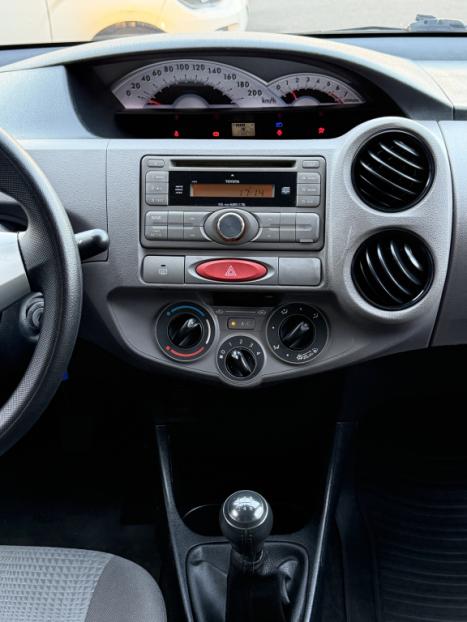 TOYOTA Etios Sedan 1.5 16V 4P FLEX XS, Foto 4