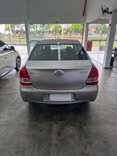 TOYOTA Etios Sedan 1.5 16V 4P FLEX XS AUTOMÁTICO, Foto 6
