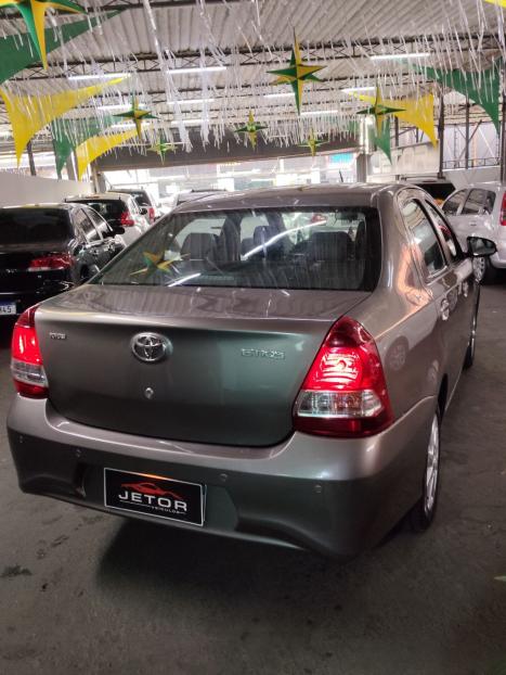 TOYOTA Etios Sedan 1.5 16V 4P FLEX X PLUS, Foto 5