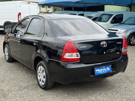 TOYOTA Etios Sedan 1.5 16V 4P FLEX X, Foto 2