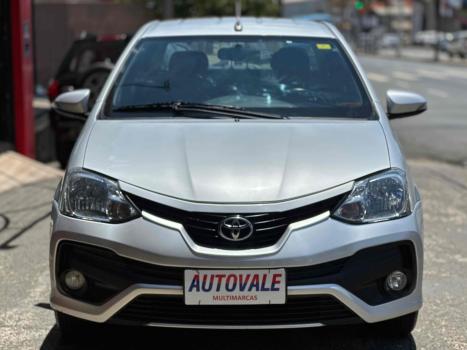 TOYOTA Etios Sedan , Foto 3