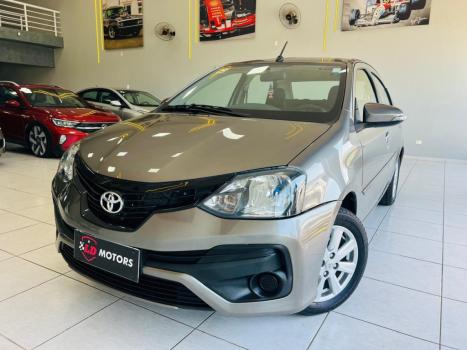 TOYOTA Etios Sedan , Foto 1