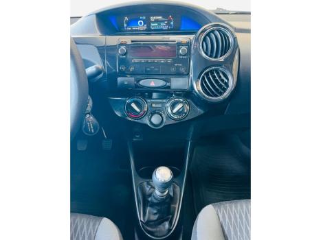 TOYOTA Etios Sedan , Foto 12