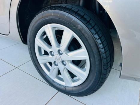 TOYOTA Etios Sedan , Foto 20