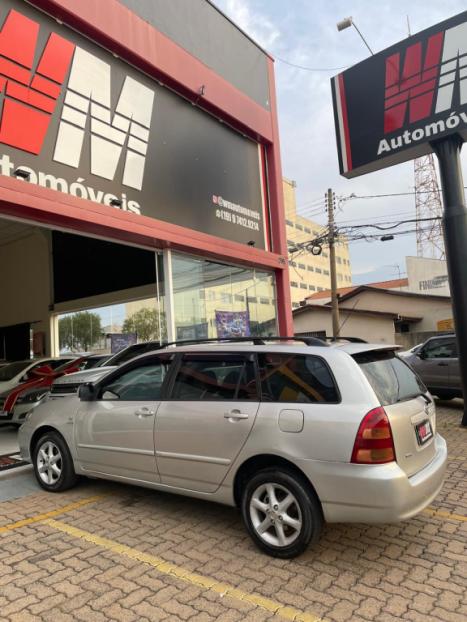 TOYOTA Fielder 1.8 16V 4P, Foto 8