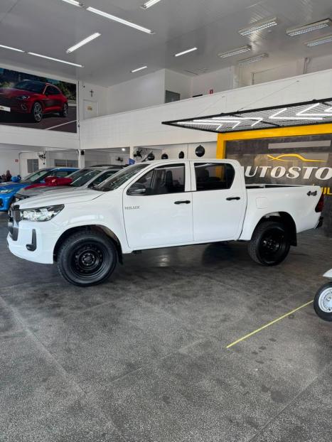 TOYOTA Hilux , Foto 2