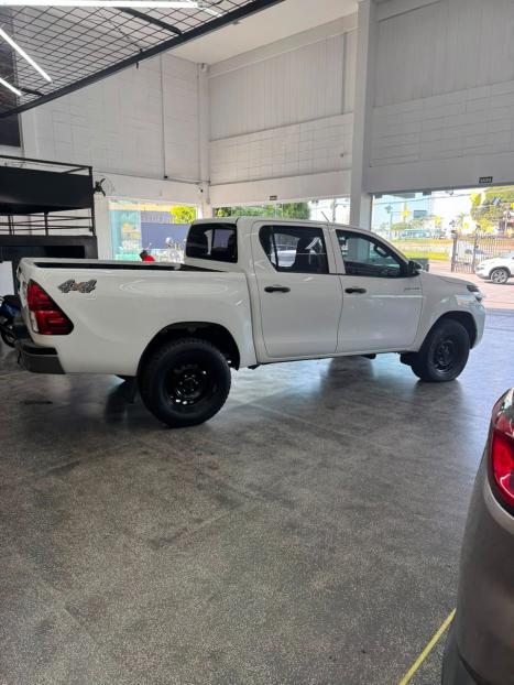 TOYOTA Hilux , Foto 4