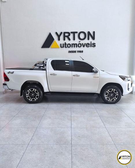 TOYOTA Hilux Caminhonete 2.8 16V SRX 4X4 TURBO DIESEL CABINE DUPLA AUTOMTICO, Foto 6