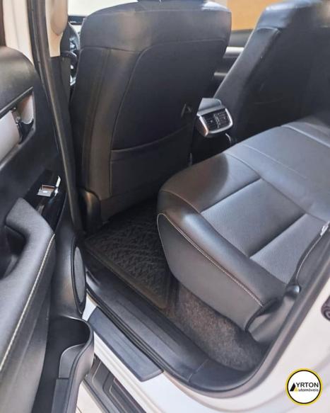 TOYOTA Hilux Caminhonete 2.8 16V SRX 4X4 TURBO DIESEL CABINE DUPLA AUTOMTICO, Foto 15