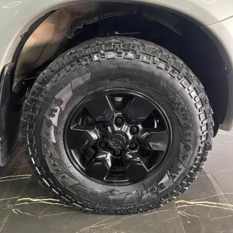 TOYOTA Hilux Caminhonete 3.0 4P 4X4 DIESEL CABINE DUPLA, Foto 2 TOYOTA Hilux Caminhonete 3.0 4P 4X4 DIESEL CABINE DUPLA, Foto 2