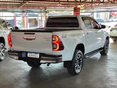 TOYOTA Hilux Caminhonete 2.8 16V SRX 4X4 DIESEL CABINE DUPLA AUTOMTICO, Foto 6
