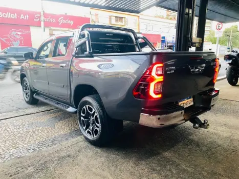 TOYOTA Hilux Caminhonete 2.8 16V SRX 4X4 DIESEL CABINE DUPLA AUTOMTICO, Foto 6