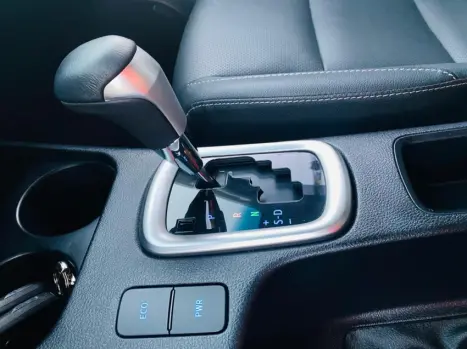 TOYOTA Hilux Caminhonete 2.8 16V SRX 4X4 DIESEL CABINE DUPLA AUTOMTICO, Foto 19