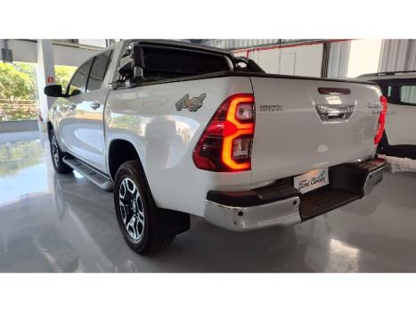 TOYOTA Hilux Caminhonete 2.8 16V 4P SRX DIESEL CABINE DUPLA, Foto 7 TOYOTA Hilux Caminhonete 2.8 16V 4P SRX DIESEL CABINE DUPLA, Foto 7