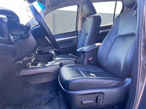TOYOTA Hilux Caminhonete 2.8 16V 4P SRX DIESEL CABINE DUPLA, Foto 13