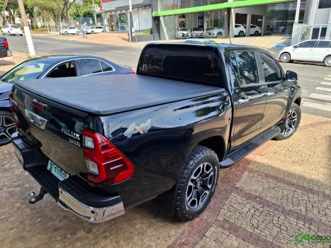 TOYOTA Hilux Caminhonete 2.8 16V SRX 4X4 DIESEL CABINE DUPLA AUTOMTICO, Foto 14