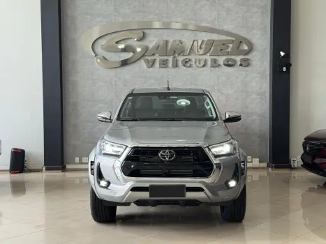 TOYOTA Hilux Caminhonete 2.8 16V SRX PLUS 4X4 TURBO DIESEL CABINE DUPLA AUTOMTICO, Foto 1