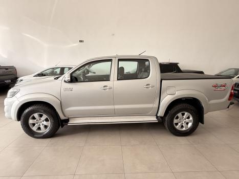 TOYOTA Hilux Caminhonete 3.0 16V 4P 4X4 SRV TURBO DIESEL CABINE DUPLA AUTOMTICO, Foto 15