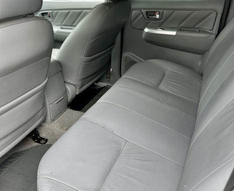 TOYOTA Hilux Caminhonete 3.0 4P 4X4 SRV TURBO DIESEL CABINE DUPLA AUTOMTICO, Foto 2