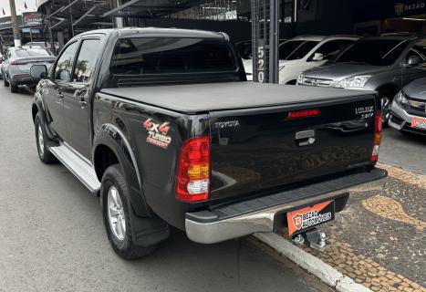 TOYOTA Hilux Caminhonete 3.0 4P 4X4 SRV TURBO DIESEL CABINE DUPLA AUTOMTICO, Foto 3