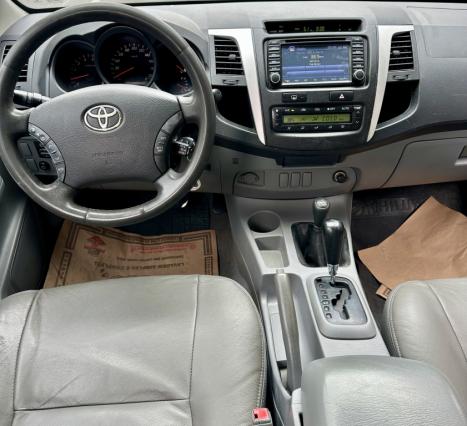 TOYOTA Hilux Caminhonete 3.0 4P 4X4 SRV TURBO DIESEL CABINE DUPLA AUTOMTICO, Foto 8