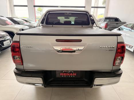 TOYOTA Hilux Caminhonete 2.7 16V 4P SRV FLEX CABINE DUPLA AUTOMTICO, Foto 8