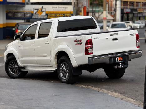TOYOTA Hilux Caminhonete 3.0 4P 4X4 SRV TURBO DIESEL TOP CABINE DUPLA AUTOMTICO, Foto 3