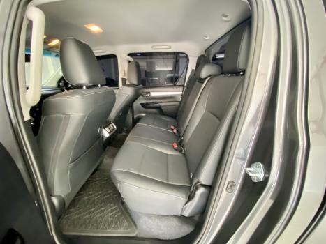 TOYOTA Hilux Caminhonete 2.8 16V SRV 4X4 DIESEL CABINE DUPLA AUTOMTICO, Foto 8