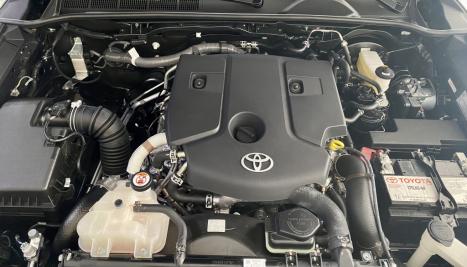 TOYOTA Hilux Caminhonete 2.8 16V SRV 4X4 DIESEL CABINE DUPLA AUTOMTICO, Foto 14