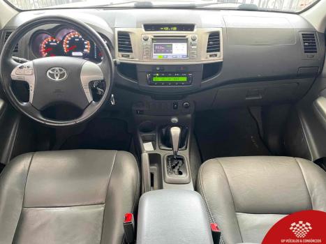 TOYOTA Hilux Caminhonete 3.0 16V 4P 4X4 SRV TURBO DIESEL, Foto 8