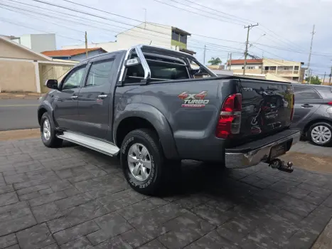 TOYOTA Hilux Caminhonete 3.0 16V 4P 4X4 SRV TURBO DIESEL, Foto 8