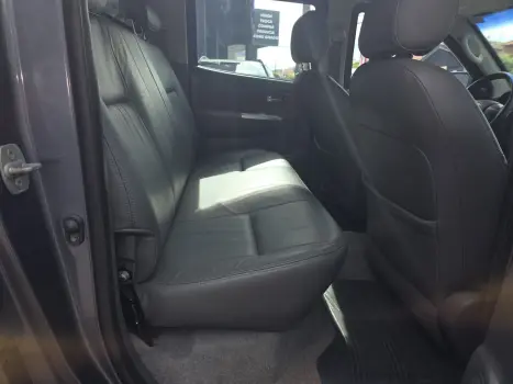 TOYOTA Hilux Caminhonete 3.0 16V 4P 4X4 SRV TURBO DIESEL, Foto 17