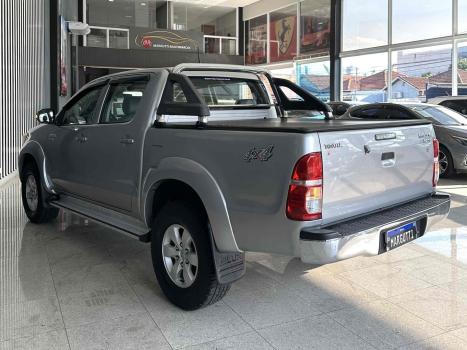 TOYOTA Hilux Caminhonete 2.7 16V 4P SRV FLEX 4X4  CABINE DUPLA AUTOMTICO, Foto 7