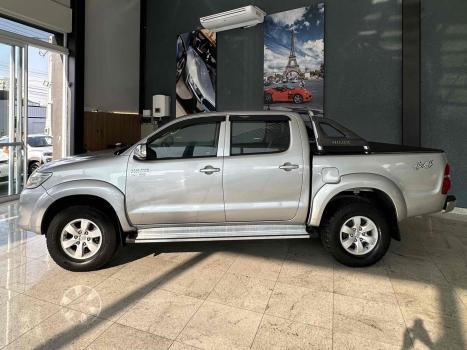 TOYOTA Hilux Caminhonete 2.7 16V 4P SRV FLEX 4X4  CABINE DUPLA AUTOMTICO, Foto 8