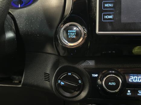 TOYOTA Hilux Caminhonete 2.8 16V SRX 4X4 TURBO DIESEL CABINE DUPLA AUTOMTICO, Foto 15