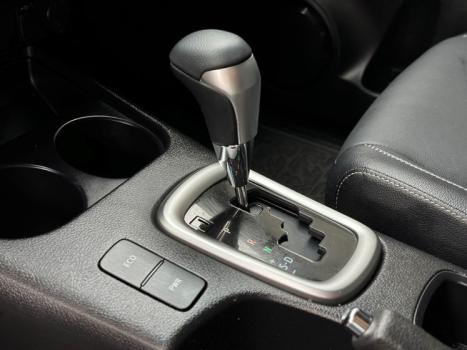 TOYOTA Hilux Caminhonete 2.8 16V SRV 4X4 DIESEL CABINE DUPLA AUTOMTICO, Foto 15