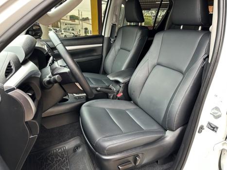 TOYOTA Hilux Caminhonete 2.8 16V SRV 4X4 DIESEL CABINE DUPLA AUTOMTICO, Foto 16