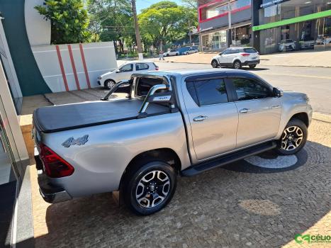TOYOTA Hilux Caminhonete 2.8 16V SRX 4X4 DIESEL CABINE DUPLA AUTOMTICO, Foto 13